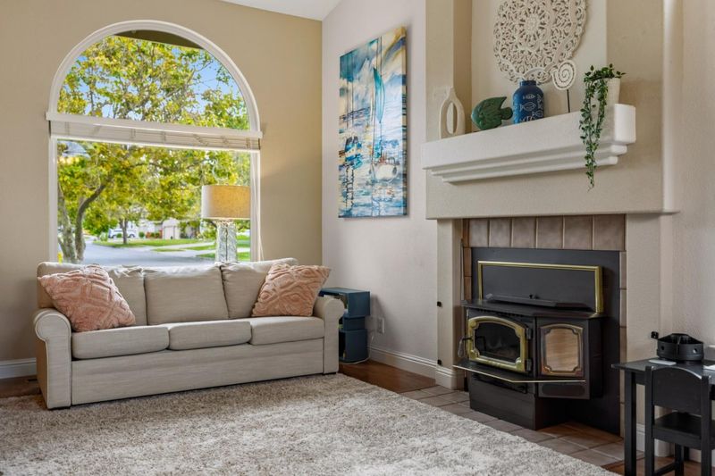 1786727916