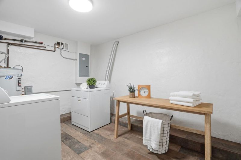 1781144320