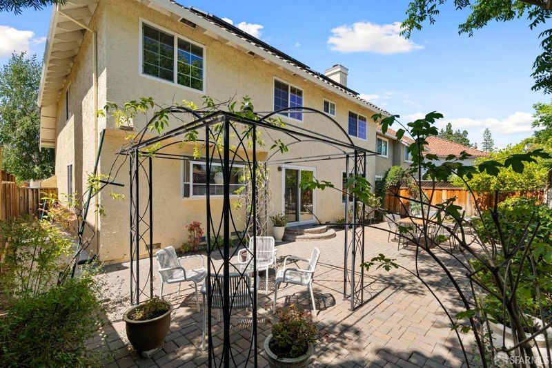 1786577484