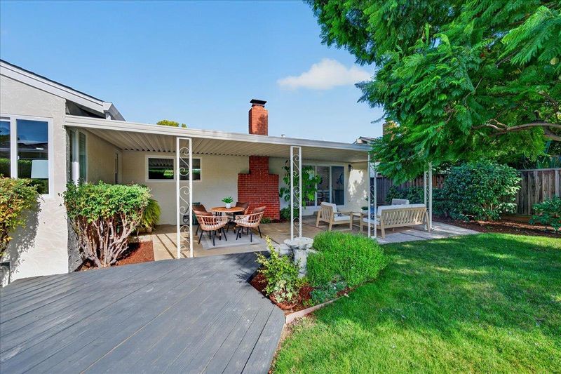 1789855233