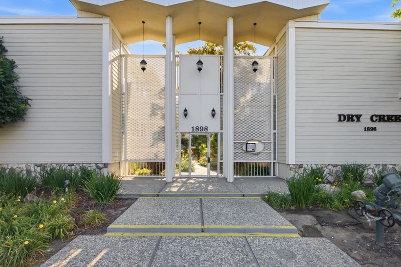 1787899709