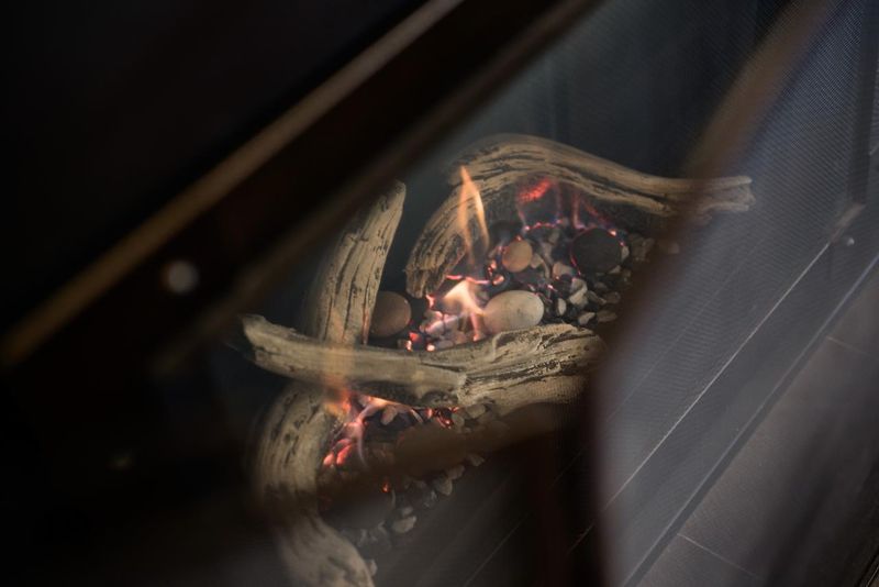 1778694537