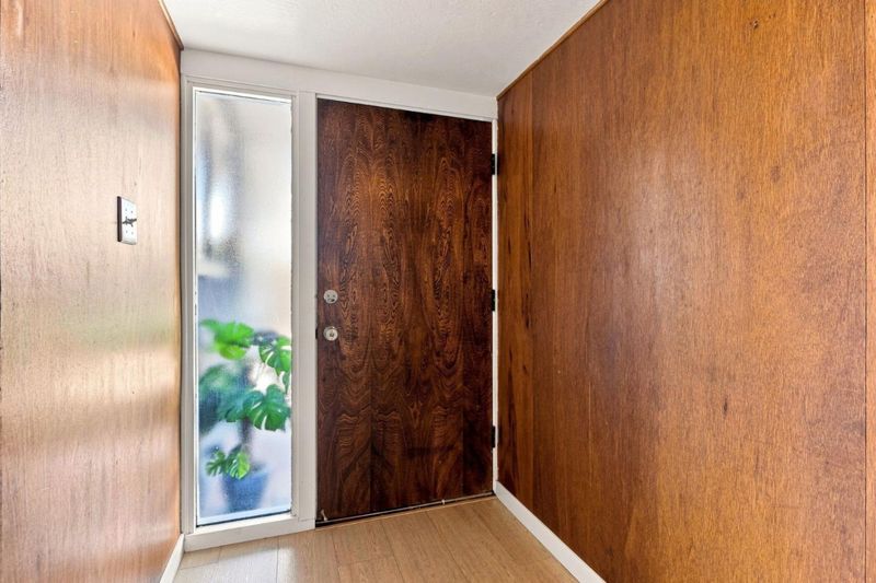 1790276437