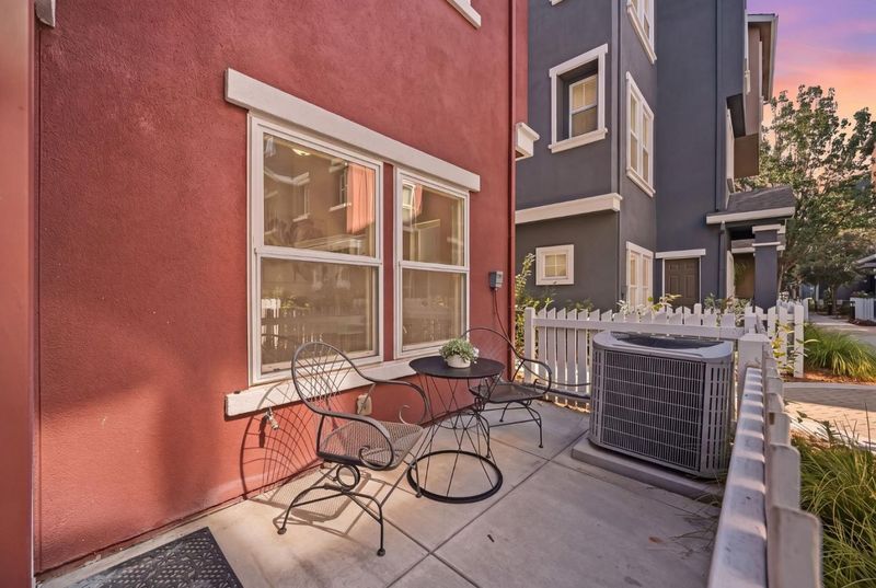 1790192913