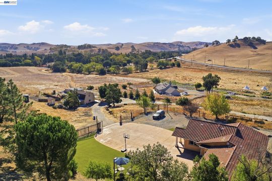 1792650792