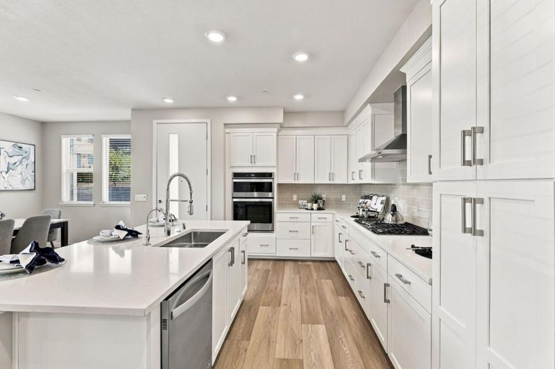 1790820054