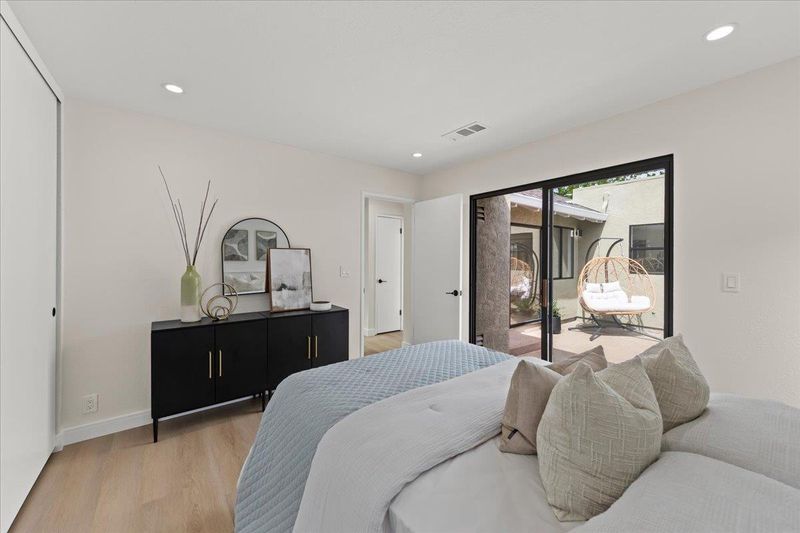 1789773548