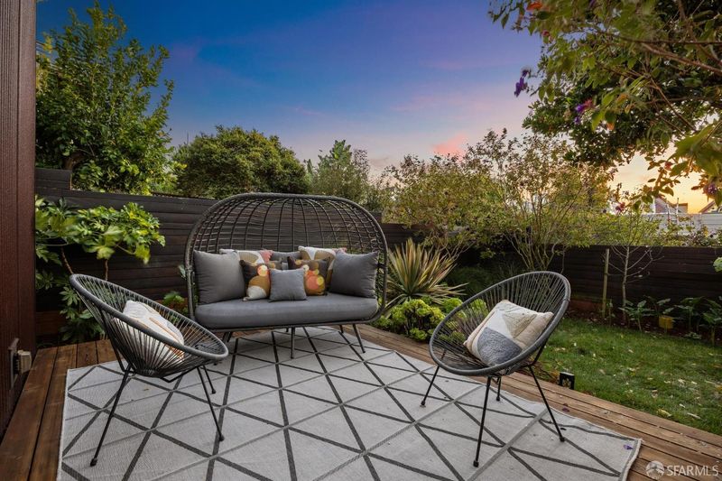 1792123305