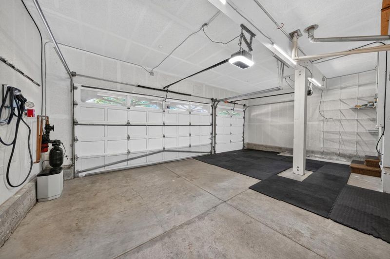 1787370518