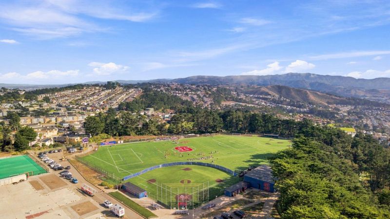 1790120922