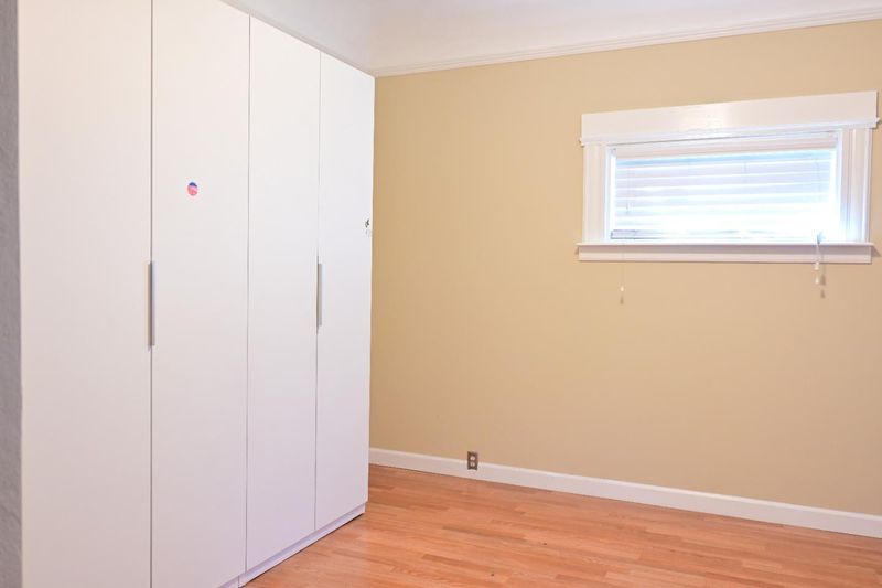 1785590306
