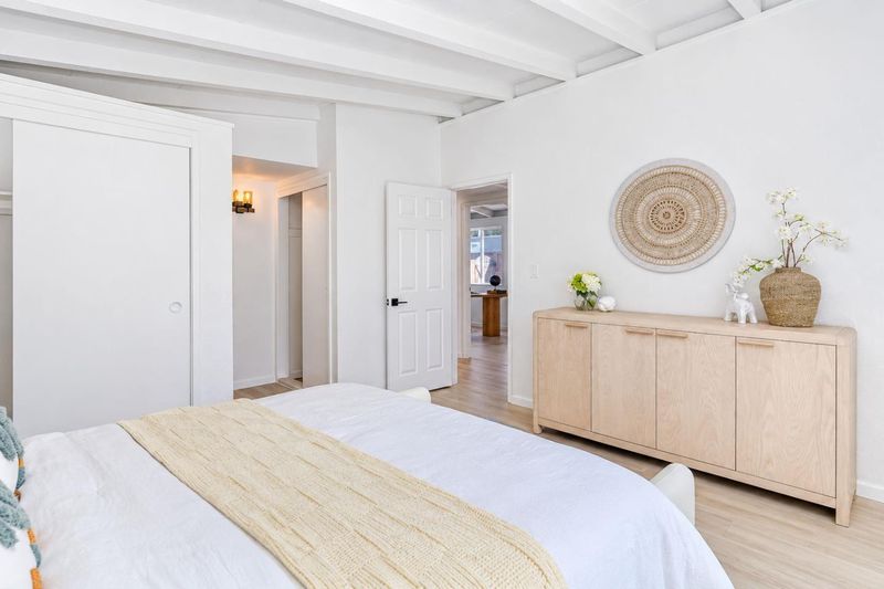 1793315925