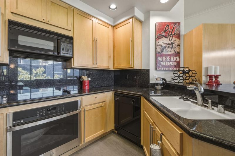 1783722644