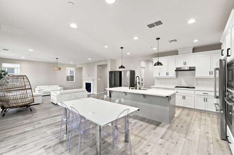 1787848237
