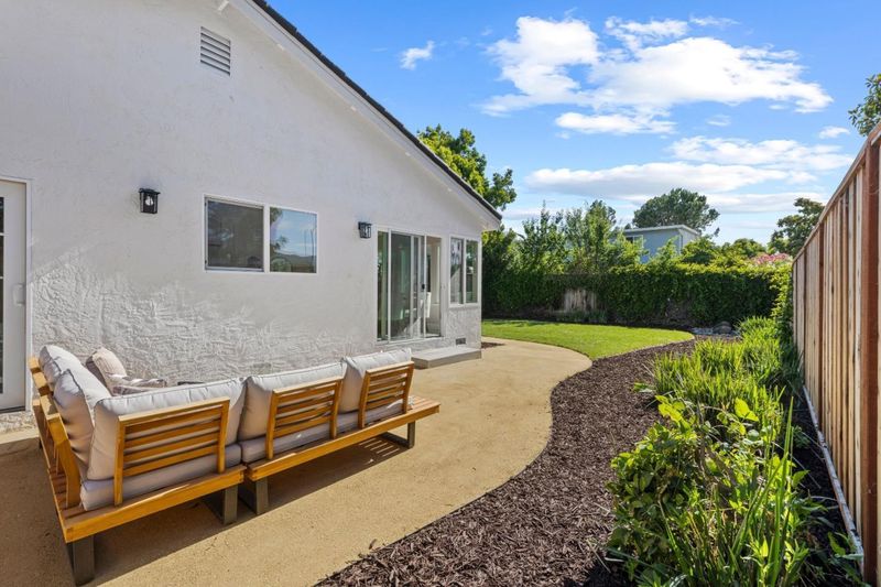 1786551530
