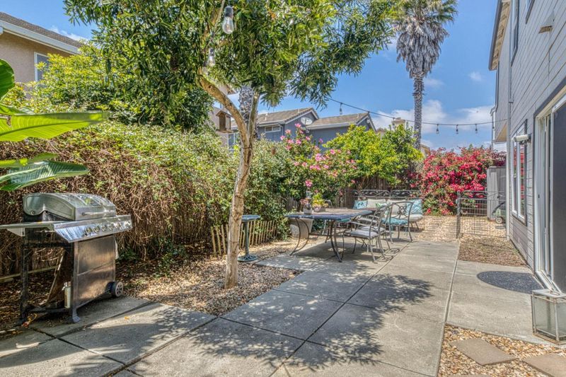 1787896122