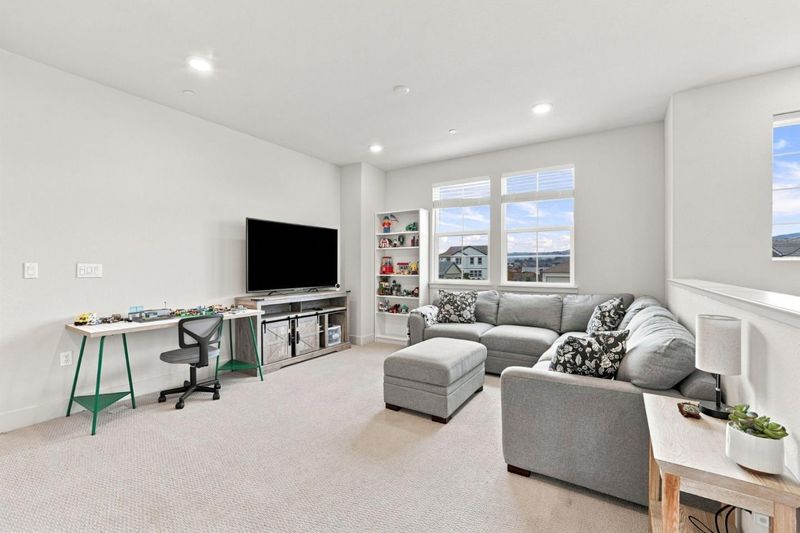 1789568306