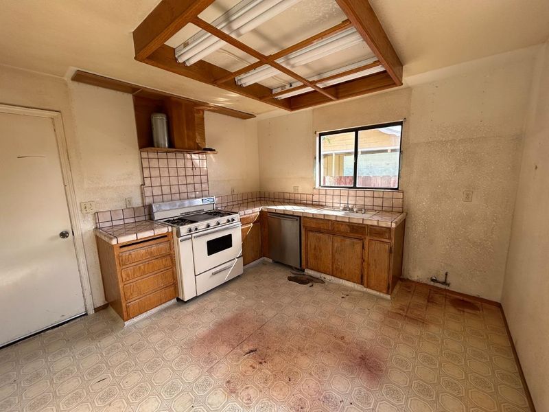 1793196024