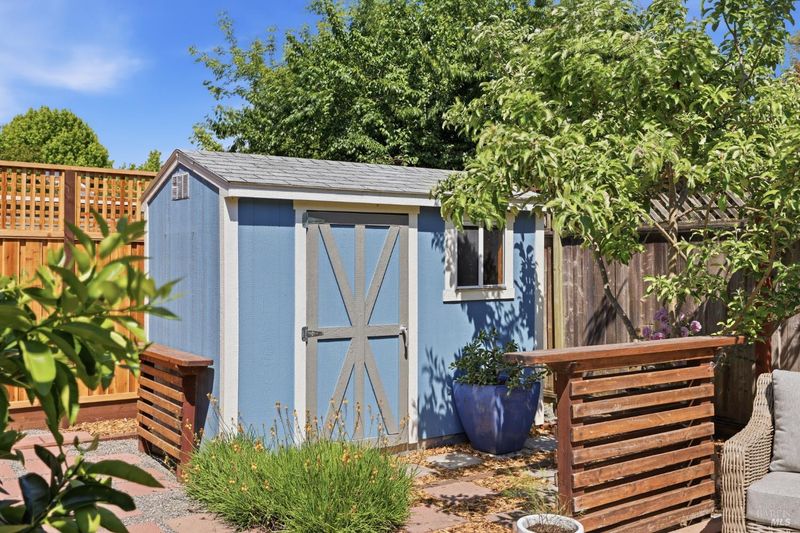 1778735118