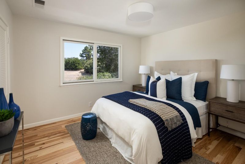 1786743052
