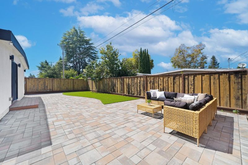 1786485642