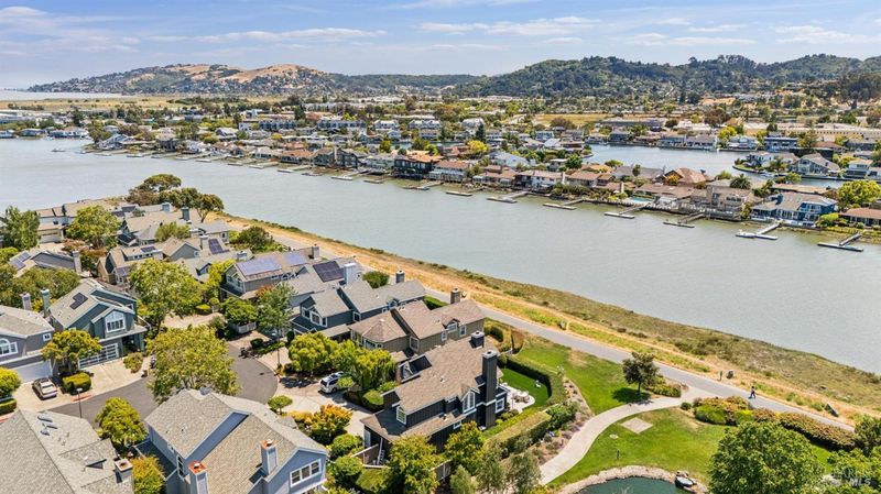 1781904694