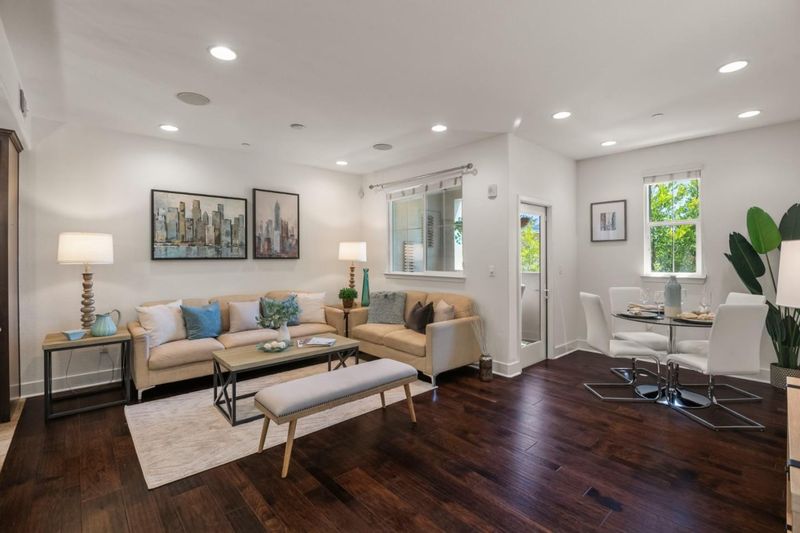 1787808625