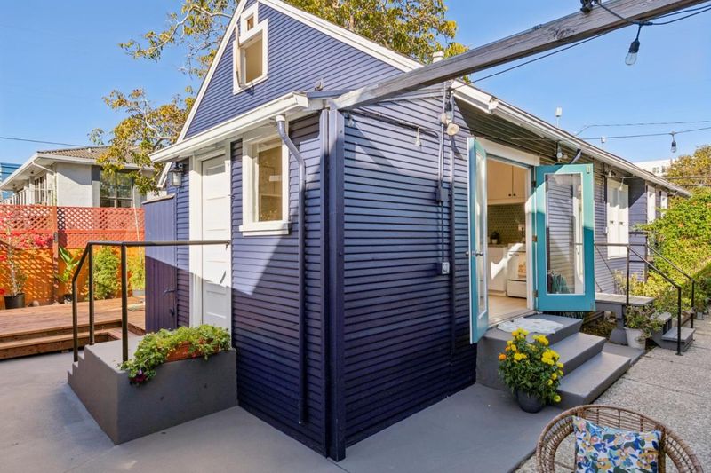 1792512032