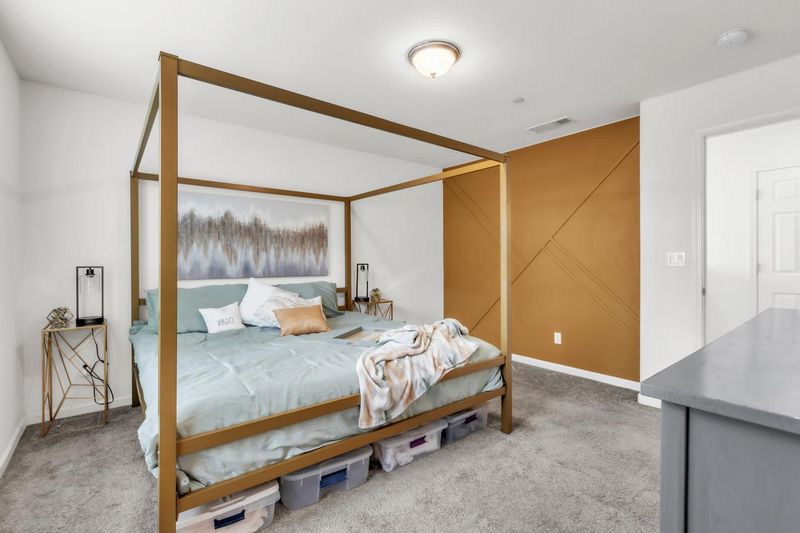 1783585376