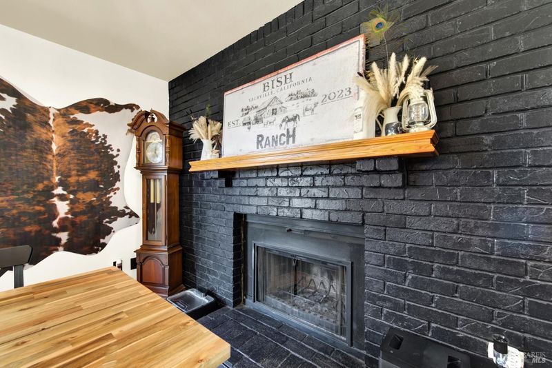 1790517136