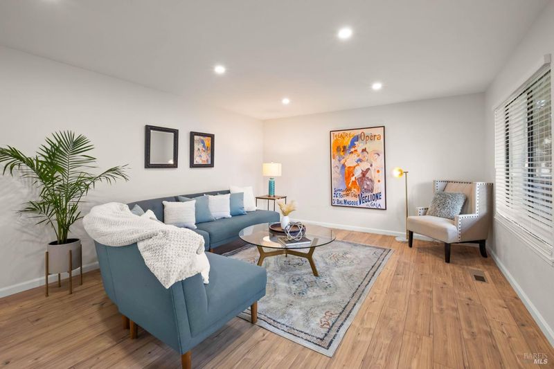 1779299384