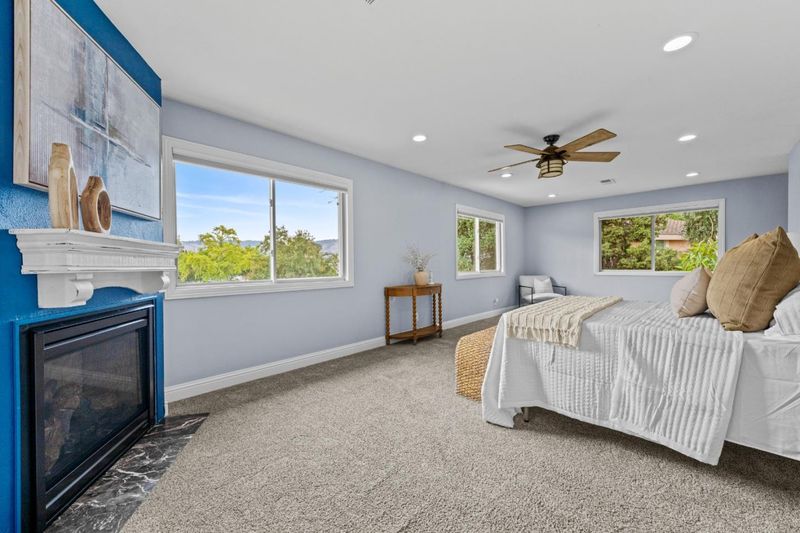 1790294464