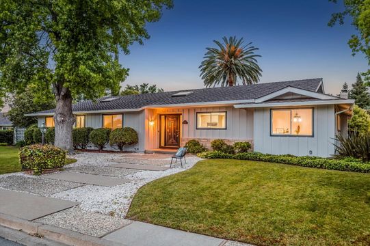 1778282313