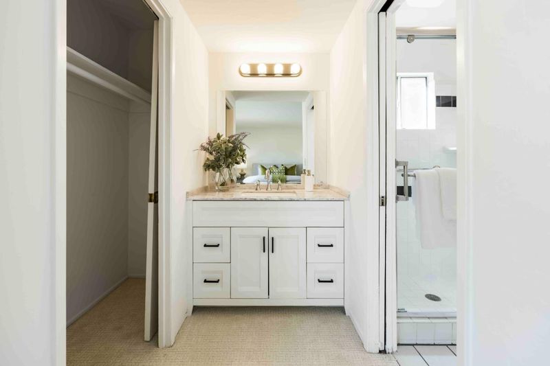 1785784728
