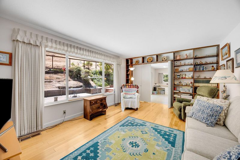 1786087391