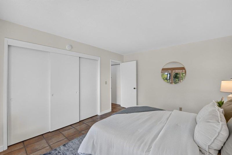 1787889641
