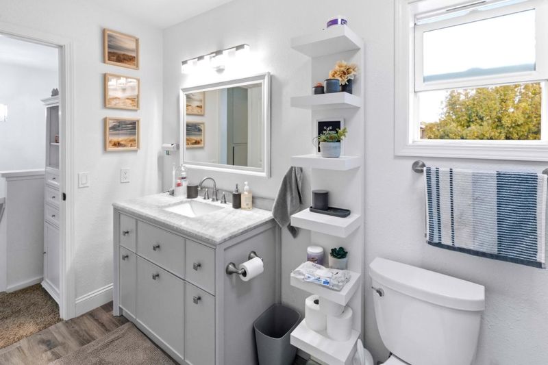 1787647704