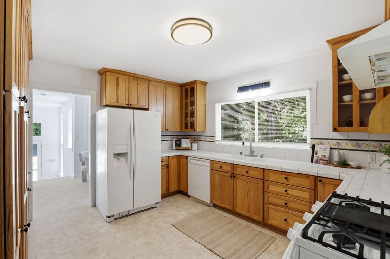 1784833243