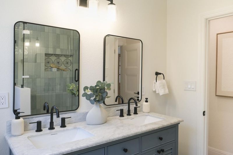 1785450656
