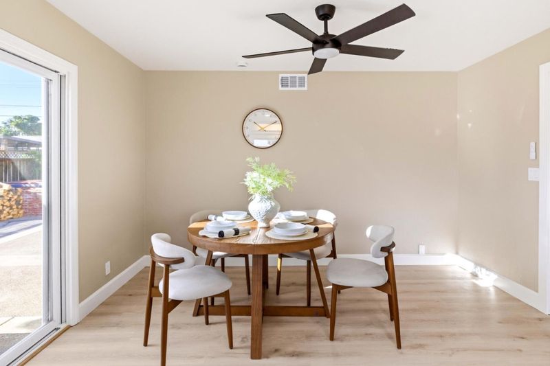 1786051836