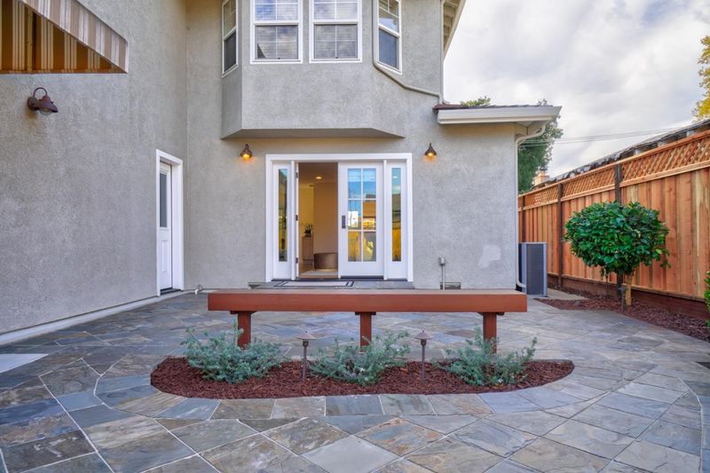 1791915527
