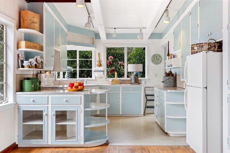 1787077116