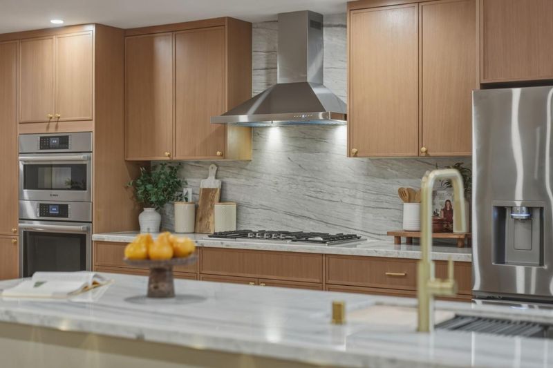 1792649961