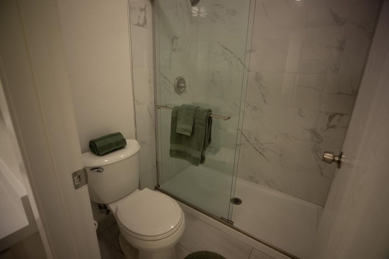 1791326918