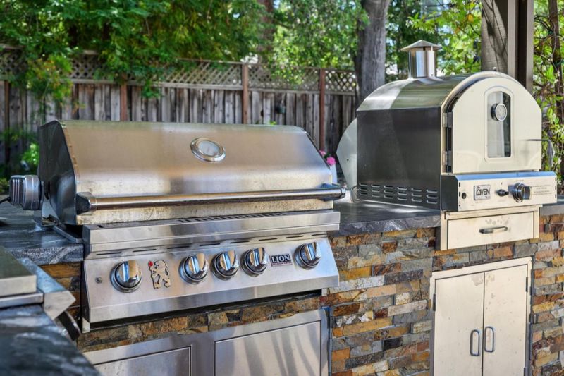 1779496818