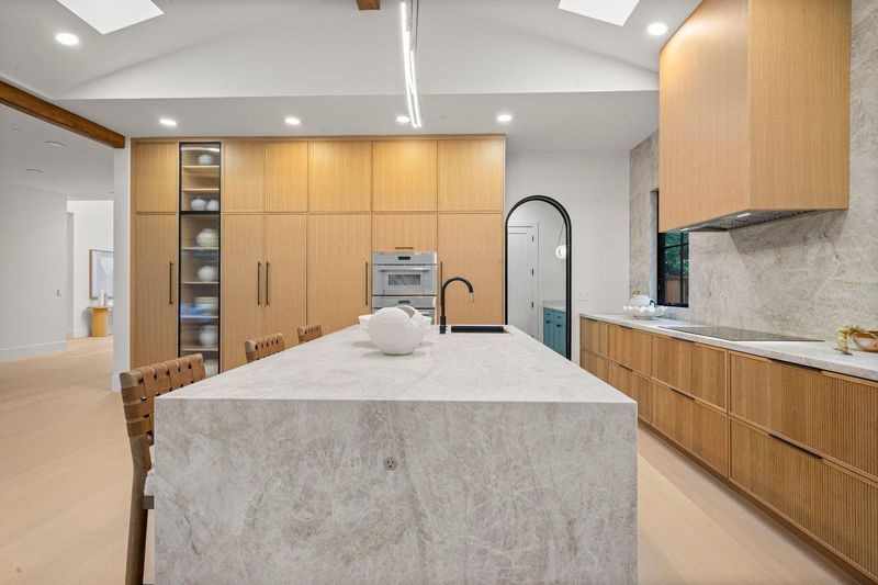 1785444555