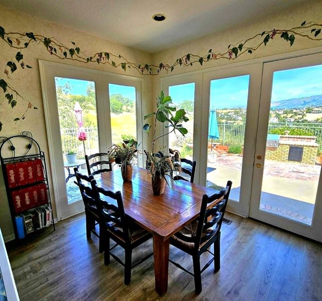 1778546310