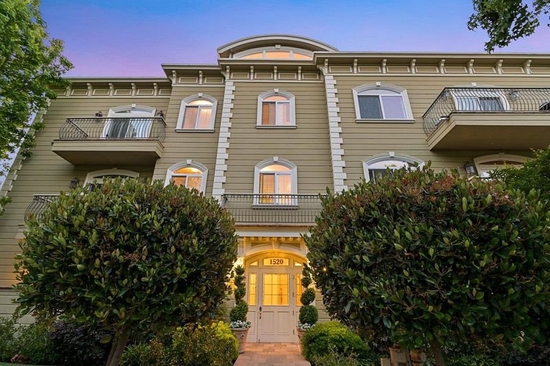 1787859040