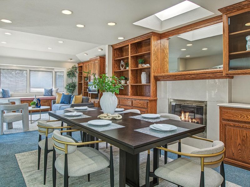 1789850912
