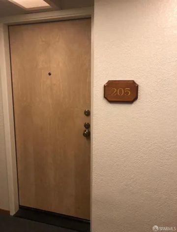 1761138104